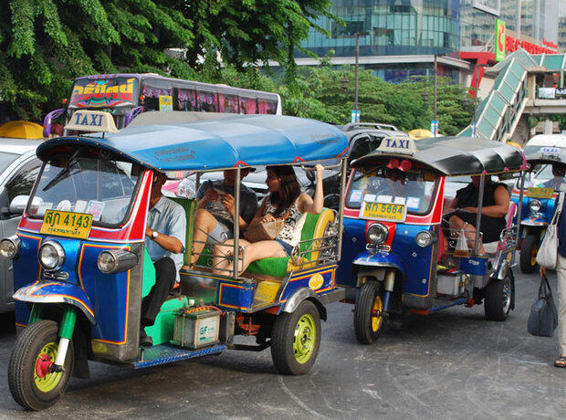 UNIK DAN MENARIK ! BERIKUT 7 TRANSPORTASI UMUM KHAS DARI BERBAGAI NEGARA