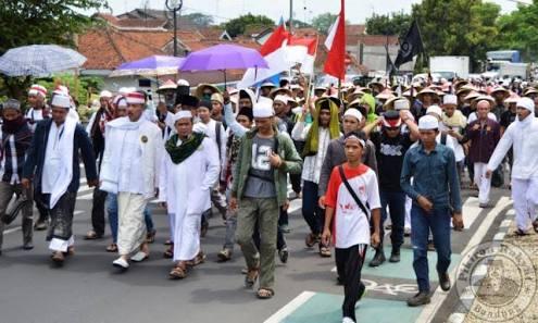 Santri Ciamis Kembali Long Macrh Tamasya Al Maidah