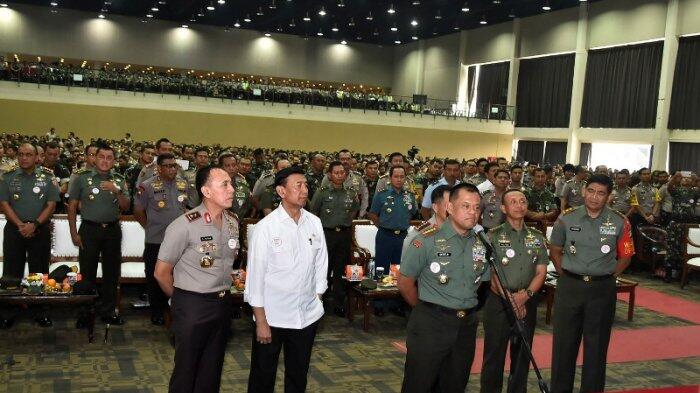 Panglima TNI: Saya Jamin Prajuritku Tidak Akan Duduk di Meja Hijau
