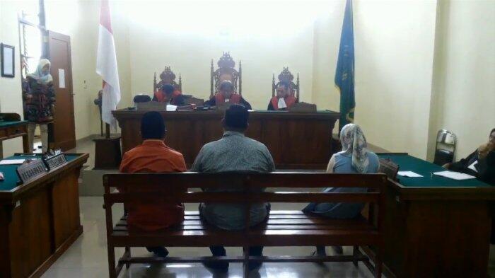 Legislator PAN Ini Menangis di Sidang Merasa Dijerumuskan Ketua Fraksinya