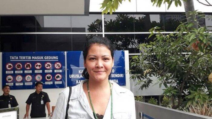 Kasus Kematian Anjing Berlanjut, Melanie Subono Masih Berusaha Polisikan Doni Herdaru
