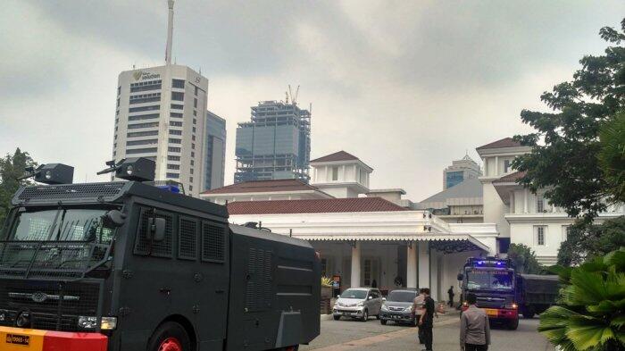 Polri Siapkan Pasukan di Balai Kota Jelang Pemungutan Suara
