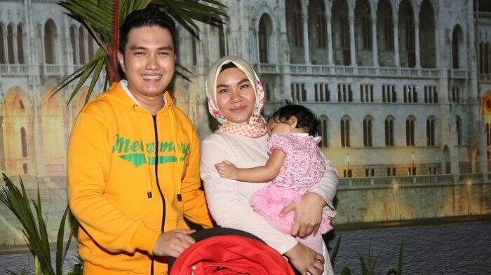 Sembuh dari Kanker, Aldi Taher Penuhi Nazar Umrohkan Keluarga