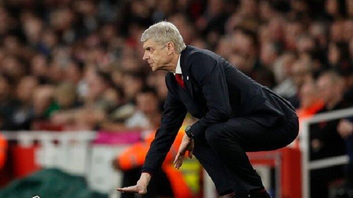 Arsene Wenger Ubah Taktik Untuk Pertama Kallinya dalam 21 Tahun