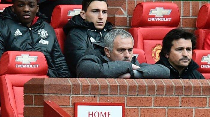 Jose Mourinho Ingin MU Beli Striker Baru