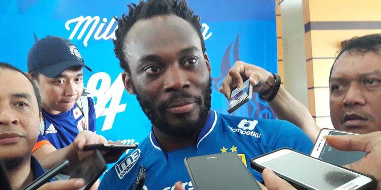 Belum kantongi KITAS, Essien dan Cole terancam dideportasi