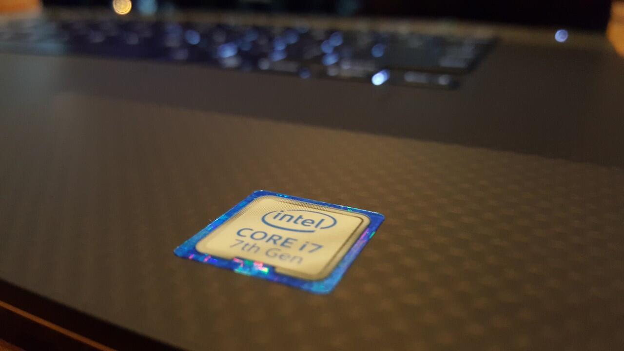 Intel core graphics 630. Intel UHD Graphics 630. Intel UHD Graphics p630. UHD Graphics 630 где устанавливалась.