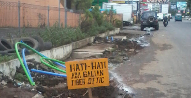 Kenapa Internet Indonesia Lemot ? Kenali Faktor-nya