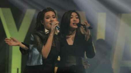 Raisa X Isyana
