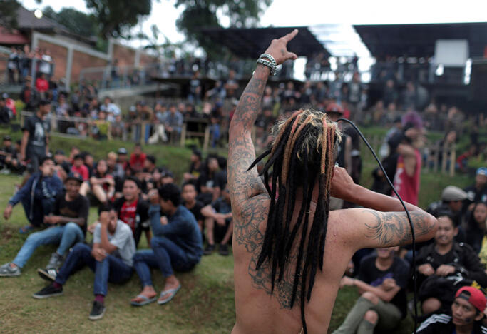 Mengenal Lebih Dekat Dengan Komunitas Punk Muslim Bandung