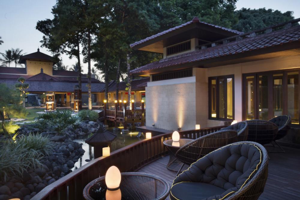 RASAKAN KEMEWAHAN 5 RESTORAN INDONESIA TERBAIK VERSI LUXURY RESTAURANT AWARDS INI!