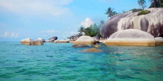 Pantai Terindah di Indonesia yang Wajib Dikunjungi