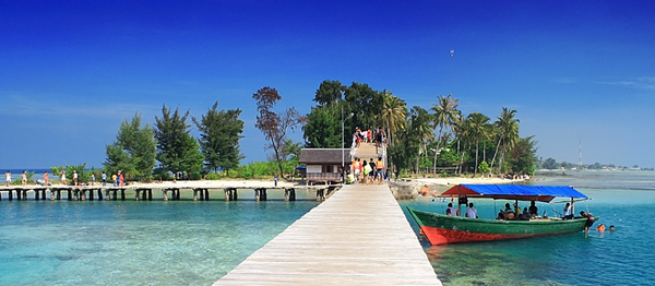 Pantai Terindah di Indonesia yang Wajib Dikunjungi