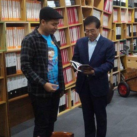 Komikus Faza Meonk Dinobatkan Jadi Duta Pariwisata Seoul
