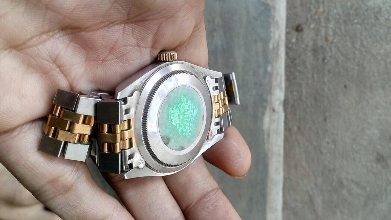gan saya mau cek keaslian rolex