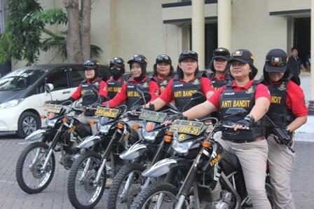 Begini Kiprah ‘Kartini’ Tim Anti-Bandit Polrestabes Surabaya Polwan Anti Bandit