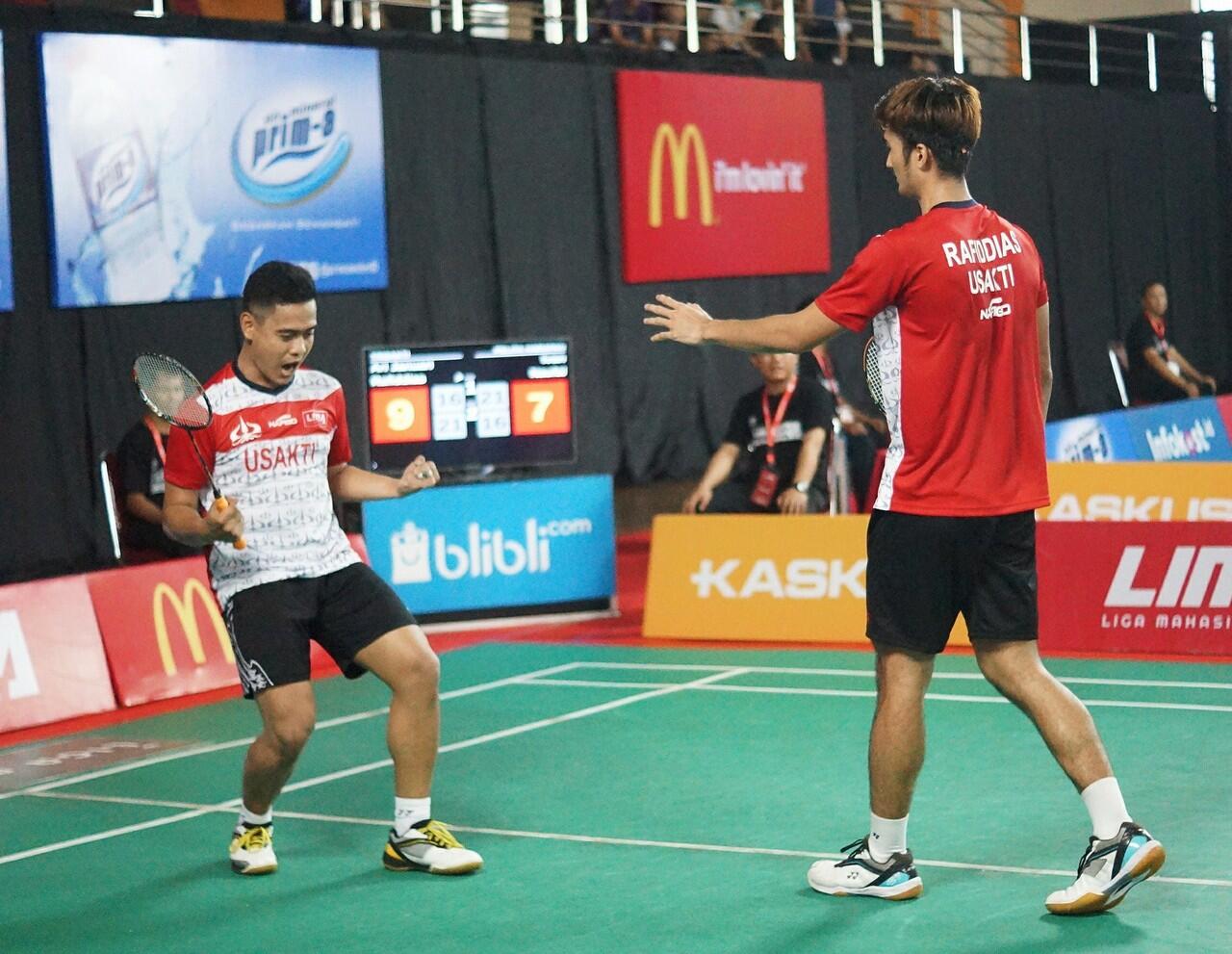 Moment pertandingan hari pertama LIMA Badminton GJC