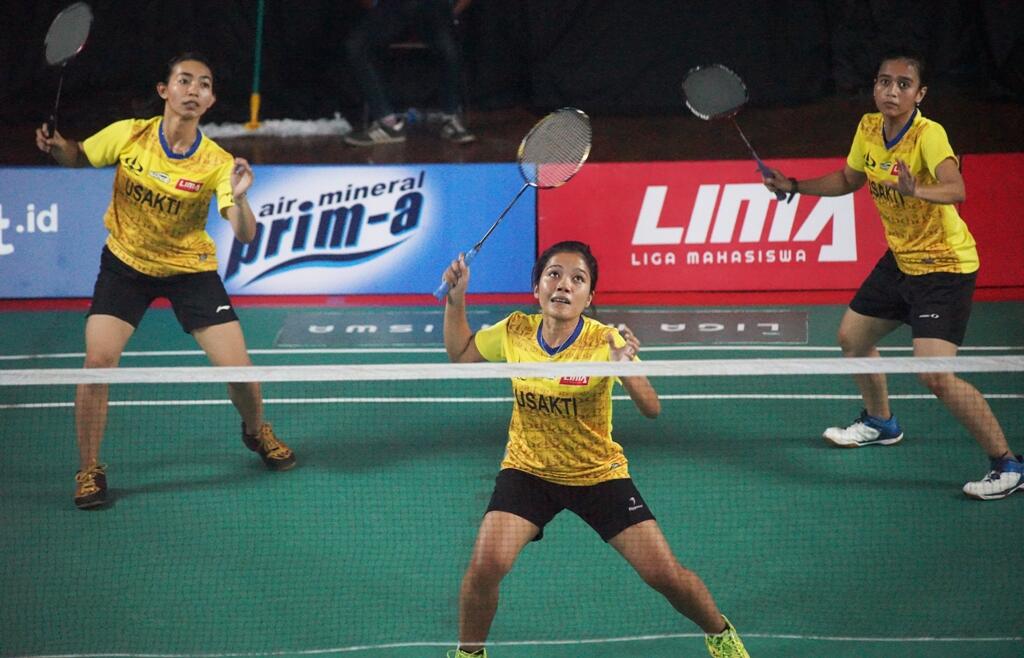 Moment pertandingan hari pertama LIMA Badminton GJC