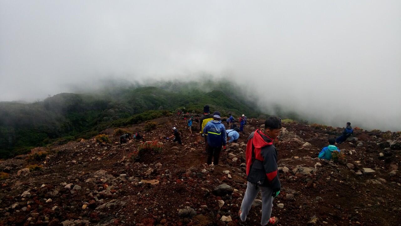 &#91;CATPER&#93; Puncak yang Terlihat Dekat, Mt Slamet 21 - 23 April 2017 dari Jakarta