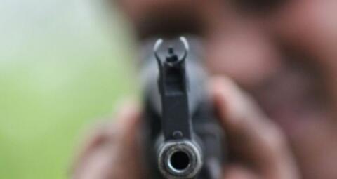 Aksi Saling Tembak, Polisi Terluka dan Pelaku Pencurian Sepeda Motor Tewas