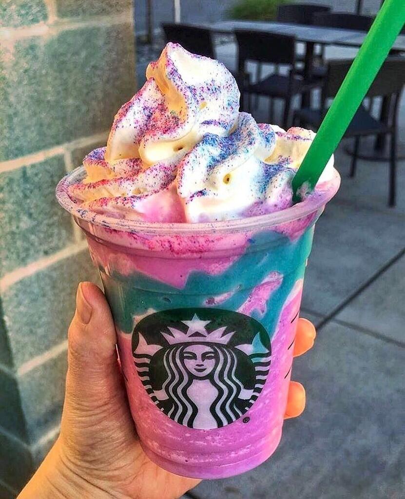 Unicorn Frappuccino: Minuman Ini Bisa Berubah Warna dan Rasa jika Diaduk