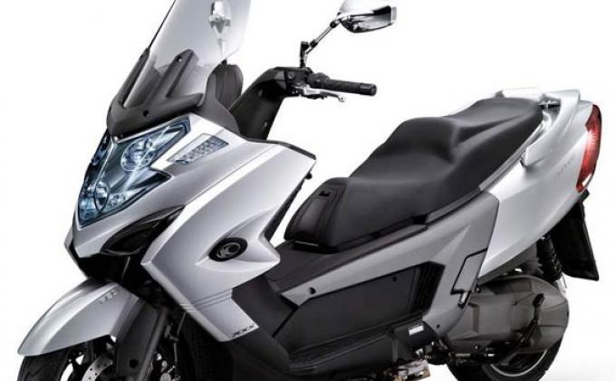 Empat Model Kymco Unjuk Gigi di IIMS 2017, Termurah Sekelas Vespa