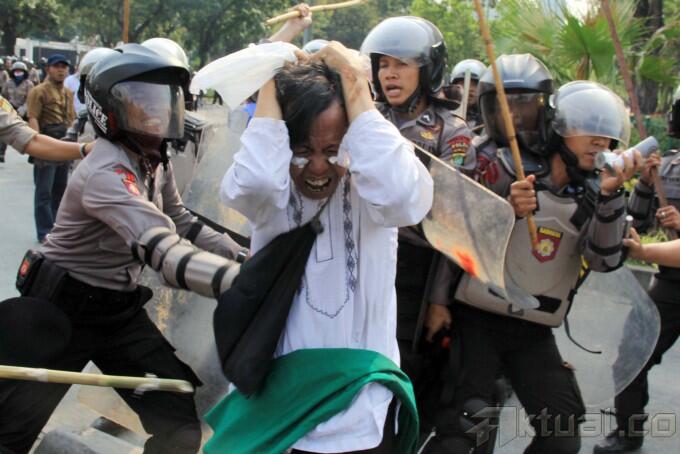 Nih Foto Korban Tawuran Tertancap Celurit, Polisi: Masih Dicek