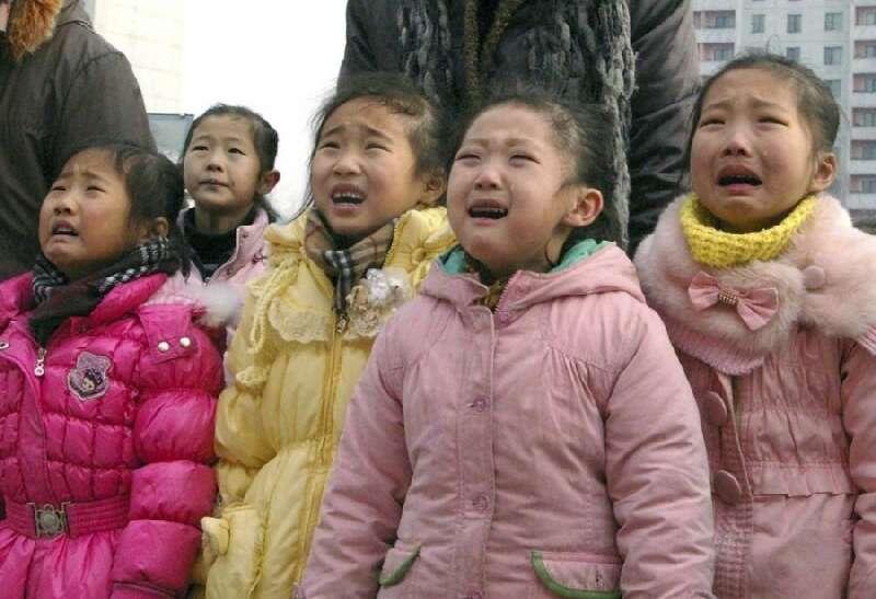 10 Foto Kehidupan Anak-anak di Korea Utara dengan
Berbagai Macam Ekspresi