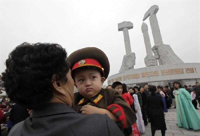 10 Foto Kehidupan Anak-anak di Korea Utara dengan
Berbagai Macam Ekspresi