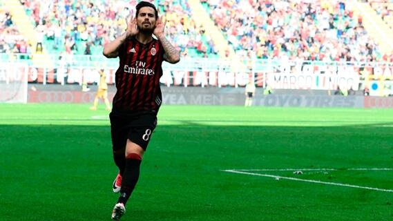 Suso Indikasikan Bertahan di AC Milan