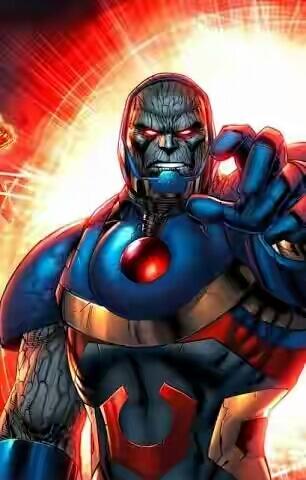 Profil, Kekuatan serta Peralatan Thanos dan Darkseid