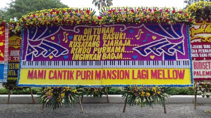 ''Oh Tuhan, Ku Cinta Basuki, Ku Sayang Tjahaja, Rindu Purnama, Inginkan Badja''