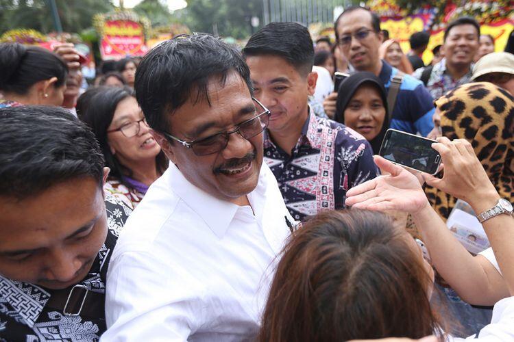 Djarot: Bagaimana "Men-setting" Sekian Banyak Orang Bersedih dan Menangis?