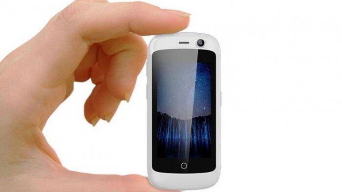 Unihertz Bikin Ponsel 4G Cuma Setelunjuk Jari Orang Dewasa