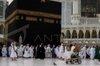Setelah Tertunda, First Travel Berangkatkan Jemaah umrah Hari Ini