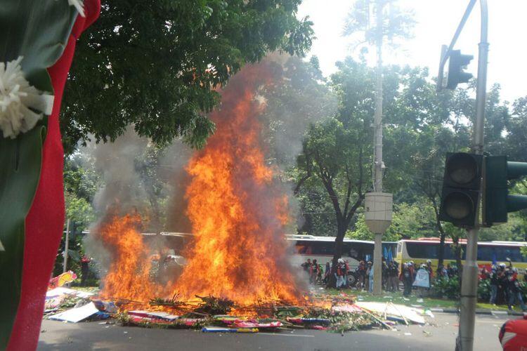 Kenapa Hari Buruh di sebut May Day ?