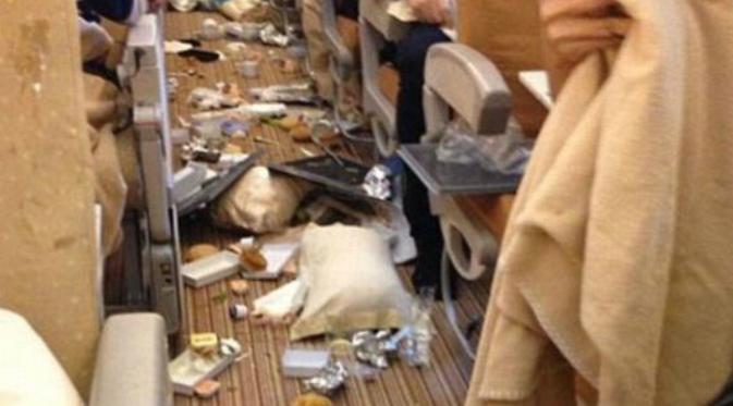 Mengenal Turbulensi Pada Pesawat
