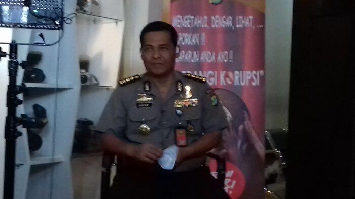 Polisi Cari Provokator Pembakaran Karangan Bunga Untuk Ahok