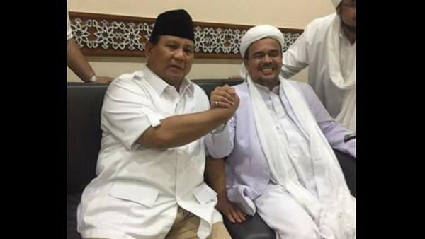 Rizieq Umrah, Gerindra: Bukan Hadiah dari Prabowo