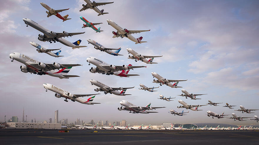 Foto ini gambarkan betapa padatnya lalu lintas udara di Bandara
