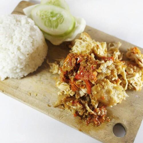 Huah! Pedas Mantap Ayam Berlumur Sambal Enak di 5 Tempat Ini