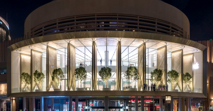 Keren Gan! Megahnya Gerai Apple di Dubai Mall Berdesain Arab Tradisional