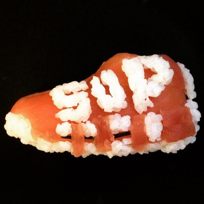 &quot;Sneakers&quot; Ini Dibuat Dari Sushi Oleh Seorang Chef Itali.