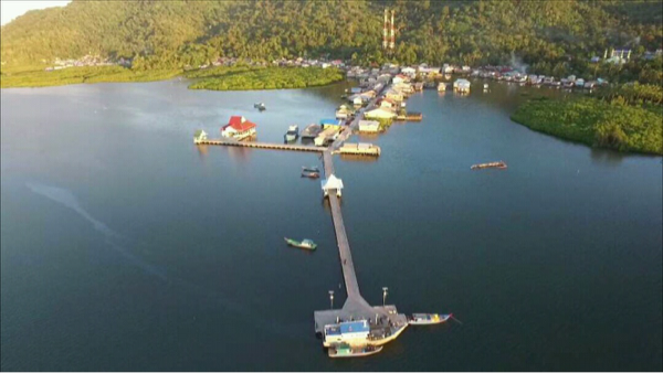 KEINDAHAN PANTAI SISI PULAU SERASAN KABUPATEN NATUNA KEPULAUAN RIAU