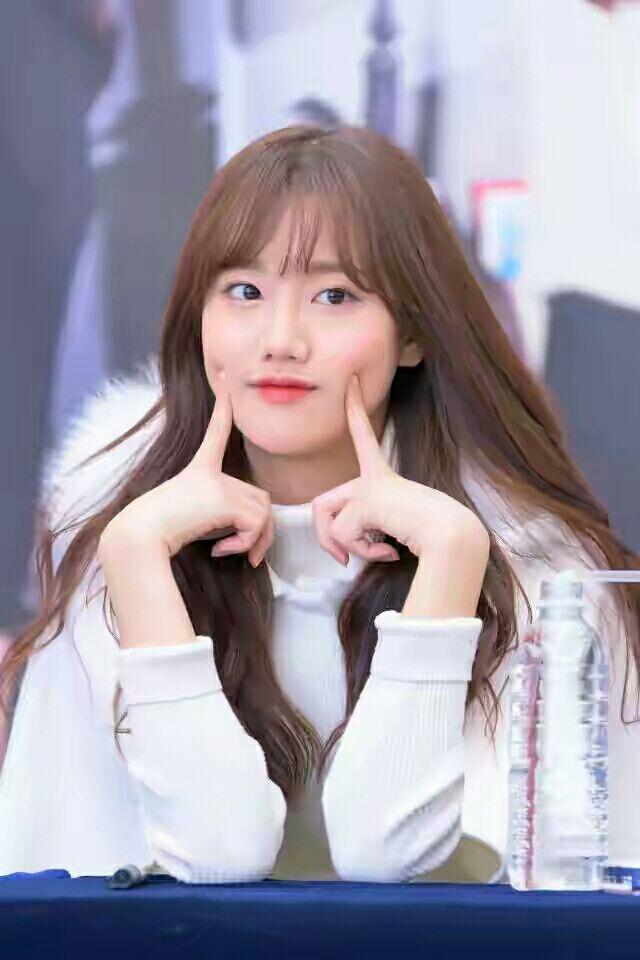 Para Idola ini Lahir di Tahun 1999, Tapi Sudah Merajai Panggung K-Pop