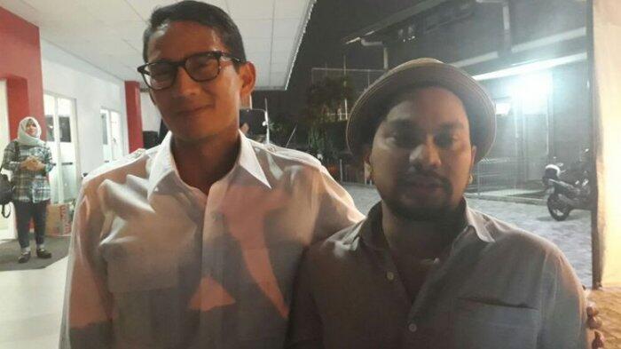 Dibilang Munafik Gara-gara Foto Bareng Sandi, Jawaban Tompi Bungkam Netizen ini