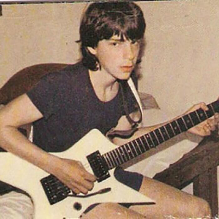 Foto Masa Remaja 10 Rockstar Dunia. Tampangnya Masih polos-polos!