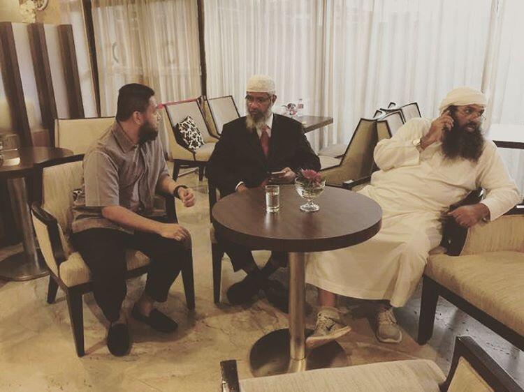 Sosok yang Antar Zakir Naik ke Makassar Pakai Pesawat Pribadinya&Inapkan di Hotelnya