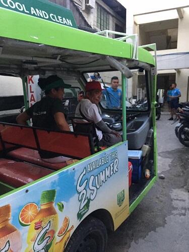 Ditinggal Berenang, Turis Ini Kehilangan Semua Barangnya di Boracay