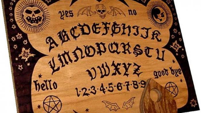 Ada Sejarah Menarik di Balik Papan Ouija